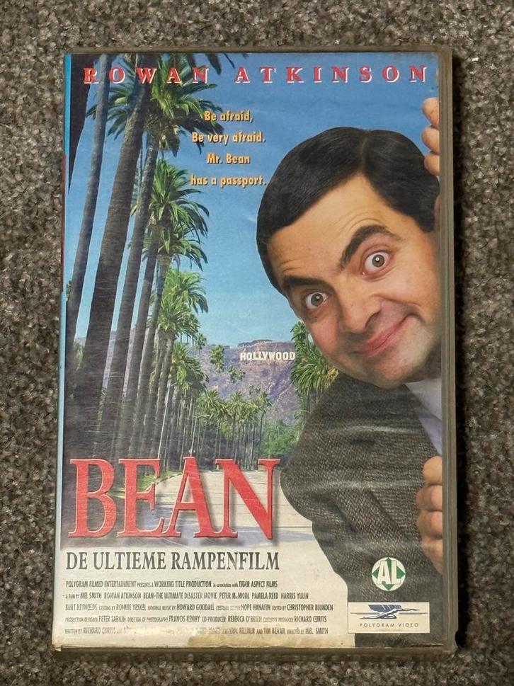 Bean - De Ultieme Rampenfilm (VHS), Cd's en Dvd's, VHS | Film, Gebruikt, Komedie, Alle leeftijden, Ophalen of Verzenden