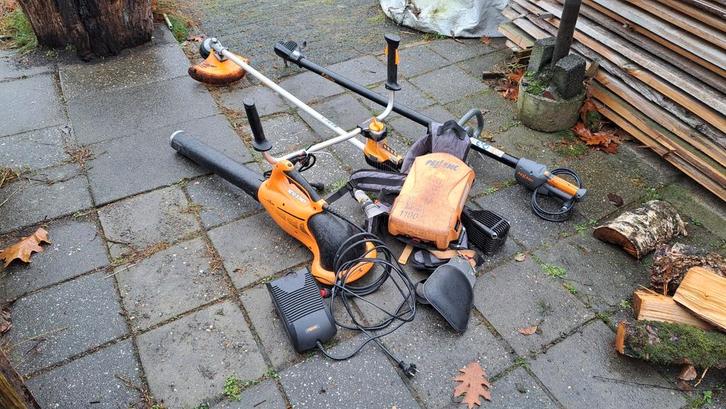 Pellenc tuingereedschap komplete set met accu en lader, Tuin en Terras, Hand-tuingereedschap, Gebruikt, Ophalen