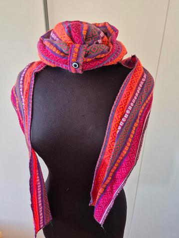 Gekleurde Arabische hoofddoek ***zgan***

 beschikbaar voor biedingen