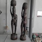 2 Houten Afrikaanse Beelden Vrouwen met Kruik, Antiek en Kunst, Kunst | Beelden en Houtsnijwerken, Ophalen
