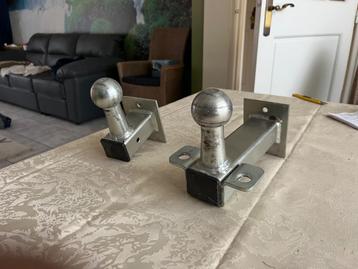 2x Trekhaak, muurkogel, kogel, muur bevestiging, aanhanger  beschikbaar voor biedingen