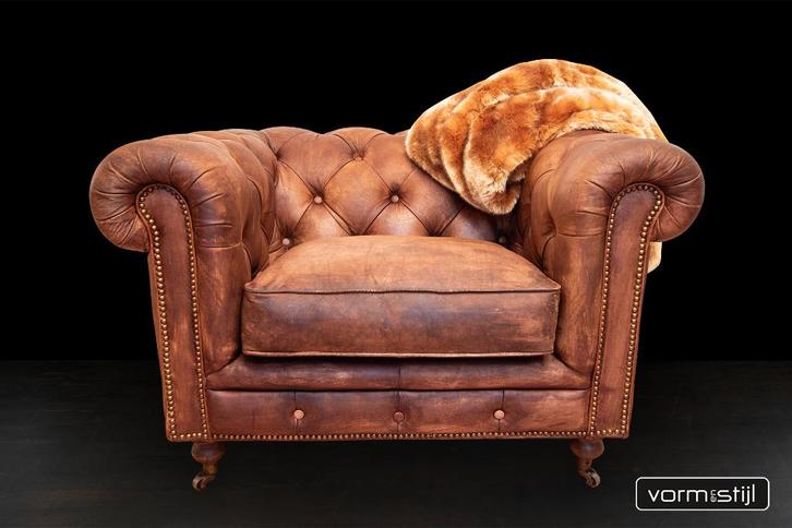 Originele England Chesterfield clubfauteuil, Huis en Inrichting, Fauteuils, Gebruikt, Leer, 75 tot 100 cm, 75 tot 100 cm, Ophalen