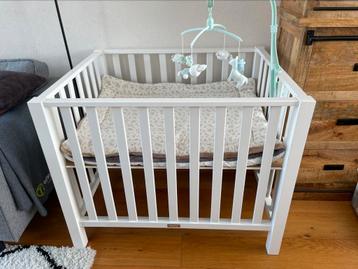 Baby box beschikbaar voor biedingen