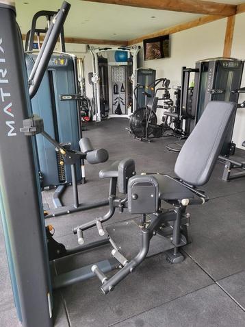 Matrix profesionele fitness apparatuur beschikbaar voor biedingen
