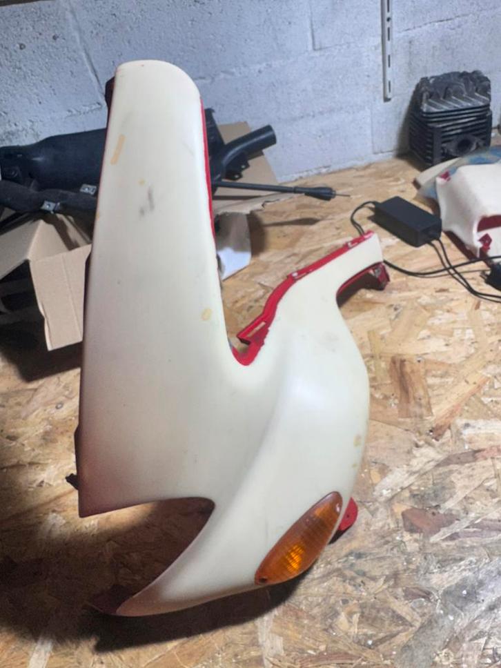 Gilera runner kappenset, Fietsen en Brommers, Brommeronderdelen | Scooters, Gebruikt, Overige merken, Kap, Ophalen