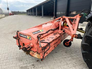 Holaras veegmachine beschikbaar voor biedingen
