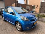 Toyota Aygo 1.0-12V Dynamic Blue, Voorwielaandrijving, Gebruikt, 68 pk, Origineel Nederlands