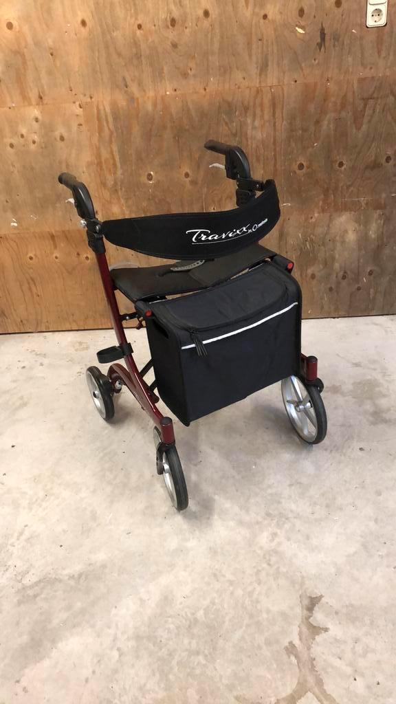 Rollator travixx de luxe zgan met rugsteun tas, Diversen, Rollators, Zo goed als nieuw, Lichtgewicht, Opvouwbaar, Ophalen