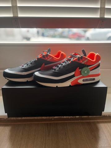 Nike Air Max BW Los Angeles 45 beschikbaar voor biedingen