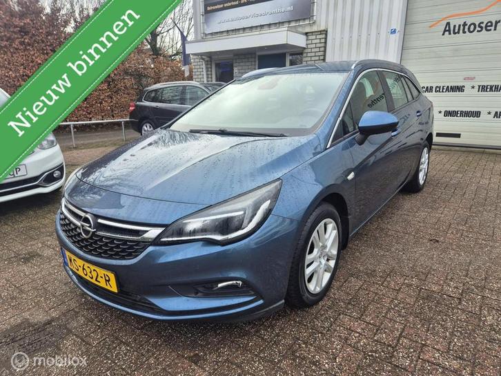 Opel Astra Sports Tourer Business Navi/Climate/PDC/Trekhaak!, Auto's, Opel, Bedrijf, Te koop, Astra, ABS, Airbags, Airconditioning