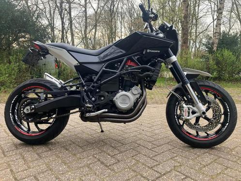 Husqvarna Nuda 900, Motoren, Motoren | Husqvarna, Particulier, Naked bike, meer dan 35 kW, 2 cilinders, Ophalen