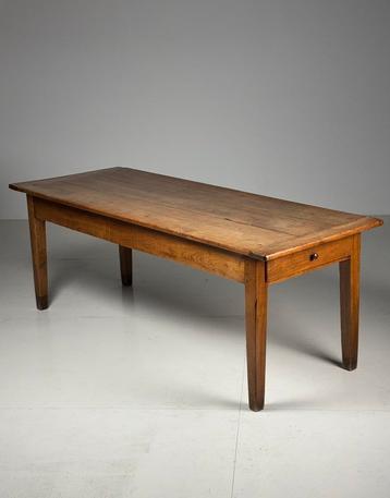 Franse eettafel antiek 220cm landelijk beschikbaar voor biedingen