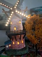 Molen draait met licht. Kerstdorp., Diversen, Ophalen of Verzenden, Zo goed als nieuw
