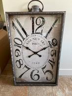 Wandklok, hoog 93cm, breed 60 cm, Huis en Inrichting, Woonaccessoires | Klokken, Ophalen of Verzenden, Zo goed als nieuw, Wandklok