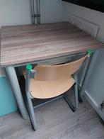Schooltafel met Stoel vandaag gratis ophalen, Ophalen, Met wielen, Gebruikt, Bureau