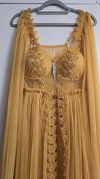 Heel mooie gele lingerie  set met vlinders, Verzenden, Zo goed als nieuw, Geel, Onder de knie