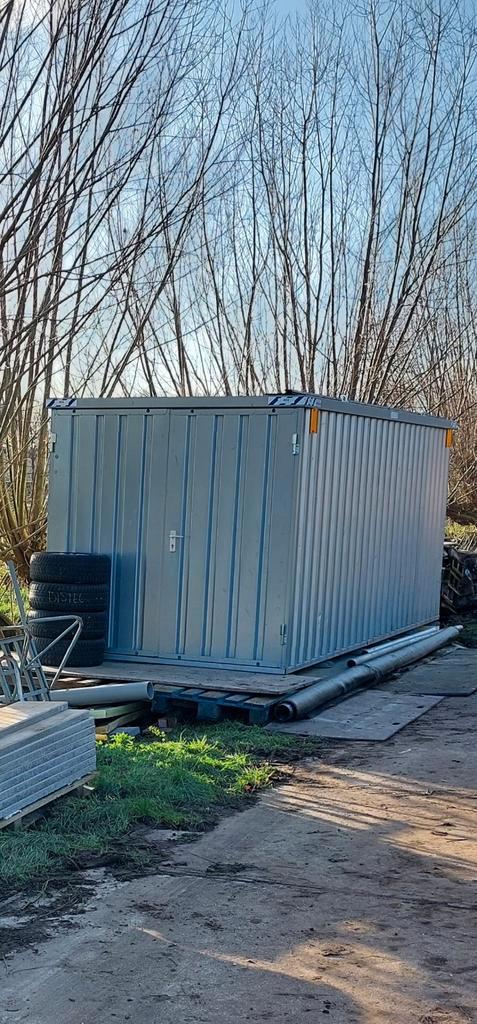 Container, Tuin en Terras, Tuinhuizen, Zo goed als nieuw, 500 cm of meer, 3 ramen of meer, Ophalen