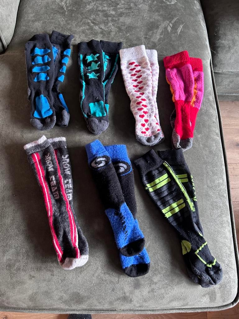 Skisokken maat 28-35, Sport en Fitness, Skiën en Langlaufen, Overige merken, 100 tot 140 cm, Ophalen of Verzenden, Zo goed als nieuw