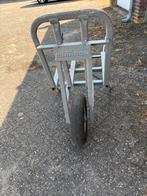 Steenkruiwagen Matador, Ophalen, Gebruikt