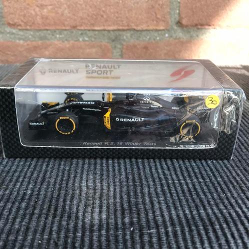 1:43 SPARK F1 RENAULT RS 16 WINTER TESTS …… NÚ 25,- !!, Hobby en Vrije tijd, Modelauto's | 1:43, Nieuw, Auto, Overige merken, Ophalen of Verzenden