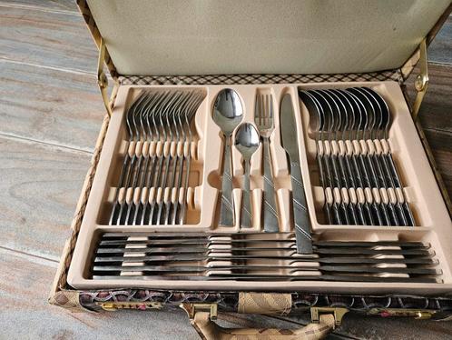 Royalty Line bestek set limited edition, Huis en Inrichting, Keuken | Bestek, Zo goed als nieuw, Rvs of Chroom, Ophalen of Verzenden