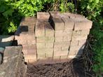 300 Klinkers, Tuin en Terras, Tegels en Klinkers, Ophalen, Gebruikt, Beton, Klinkers