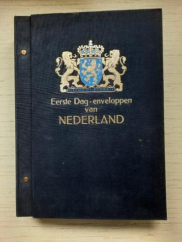Album met 235 geadresseerde 1e dag enveloppen Nederland (2) beschikbaar voor biedingen