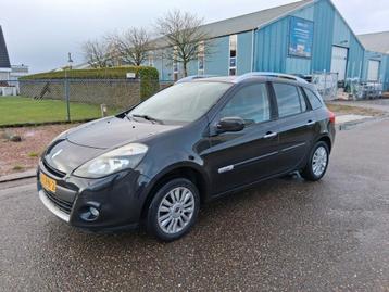 Renault Clio 1.2 TCE Estate 2010 Zwart beschikbaar voor biedingen