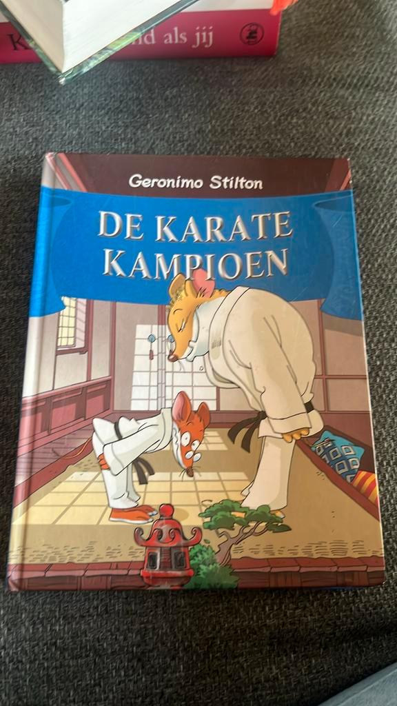 Geronimo Stilton - De karatekampioen, Boeken, Kinderboeken | Jeugd | onder 10 jaar, Gelezen, Ophalen of Verzenden