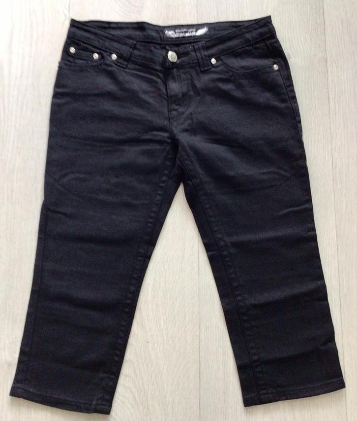 Zwarte spijkerbroek 3/8 lang van Redial maat M, Kleding | Dames, Spijkerbroeken en Jeans, Zo goed als nieuw, W30 - W32 (confectie 38/40)