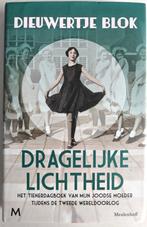 Dieuwertje Blok: Dragelijke Lichtheid., Ophalen of Verzenden, Zo goed als nieuw, Nederland