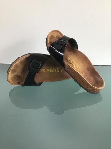 GRATIS VERZENDEN | BIRKENSTOCK Madrid zwarte slippers 38 beschikbaar voor biedingen