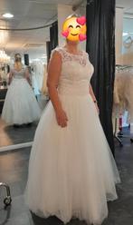 Prachtige trouwjurk, Ophalen, Zo goed als nieuw, Wit, Trouwjurk