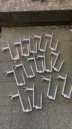 24 dakhaken voor zonnepanelen, Doe-het-zelf en Verbouw, Ophalen, Nieuw, Minder dan 50 mm, Overige typen