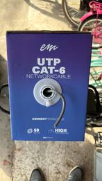 EMhub UTP CAT-6 kabel, Computers en Software, Pc- en Netwerkkabels, Ophalen, Zo goed als nieuw