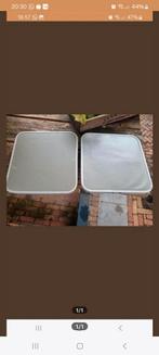 2 campingtafeltjes 26x26, Caravans en Kamperen, Ophalen of Verzenden, Zo goed als nieuw