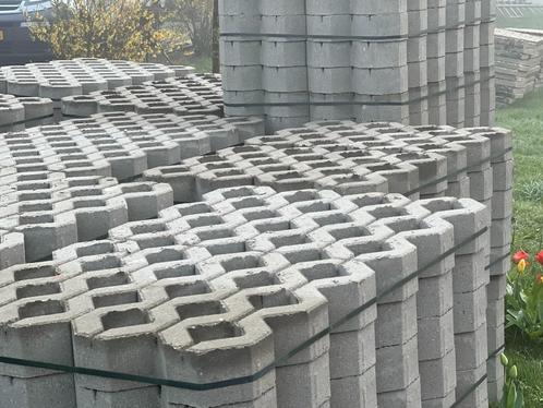 Grastegels, Grasblokken, Doorgroeitegels nergens goedkoper., Doe-het-zelf en Verbouw, Overige Doe-het-zelf en Verbouw, Nieuw, Verzenden