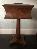 Theekist. / teapoy, Ophalen