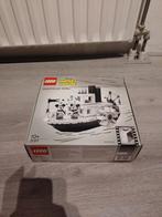 LEGO Ideas 21317 Steamboat Willie - Nieuw in doos!, Ophalen of Verzenden, Nieuw, Complete set, Lego