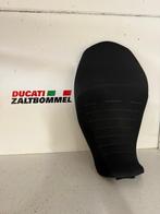 Verlaagd zadel Ducati Diavel, Motoren, Gebruikt, Schimminck 6, Ophalen of Verzenden, Info@ducatizaltbommel.nl