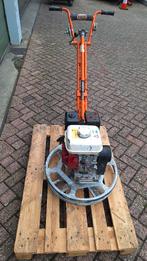 Beton vlinder-machine / vlakspaan / vloervlinder trilbalk, Doe-het-zelf en Verbouw, Gereedschap | Overige machines, Ophalen, Gebruikt