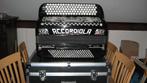 Zeer mooie en goede Accordiola knopaccordeon, Muziek en Instrumenten, Accordeons, Ophalen, Knopaccordeon, 120-bas, Met riemen