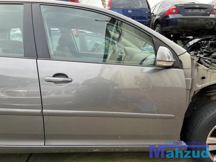 VW GOLF 5 LA7T rechts Voor deur portier 2003-2009, Auto-onderdelen, Carrosserie en Plaatwerk, Deur, Volkswagen, Gebruikt, Ophalen