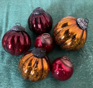 6 zware kwaliteit glazen kerstballen ideale decoratie beschikbaar voor biedingen