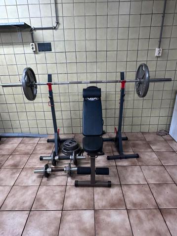 Olympische halterset met bank (homegym) beschikbaar voor biedingen