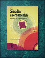 SIERADEN EN ORNAMENTEN - Chistine Enezian, Verzenden, Zo goed als nieuw, Overige onderwerpen