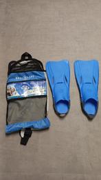 Zwem flippers maat 32-36, Watersport en Boten, Ophalen of Verzenden, Zo goed als nieuw, Snorkelvinnen