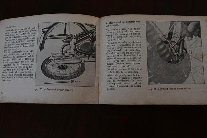 CZ 125cc 150cc motorfiets instructie boekje  1956 ??, Motoren, Handleidingen en Instructieboekjes, Overige merken, Ophalen of Verzenden