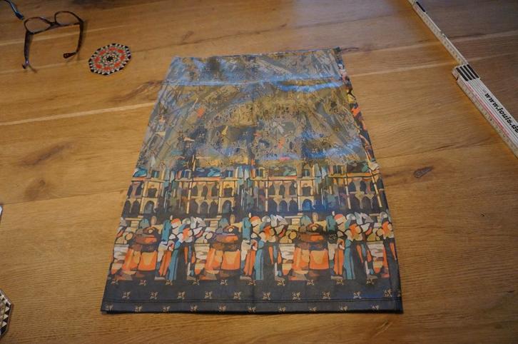 rok volt design   notre dame  ik denk maat 36, Kleding | Dames, Rokken, Gedragen, Maat 36 (S), Overige kleuren, Boven de knie