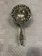 Prachtige echt zilveren theezeef plus bakje, Ophalen of Verzenden, Zilver